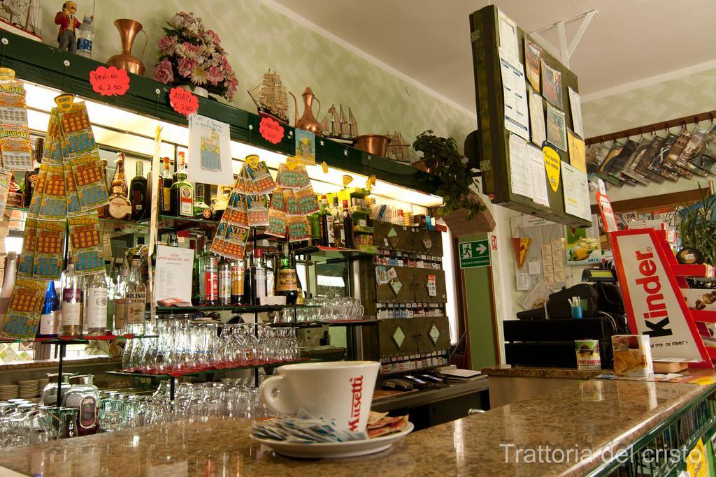 Affittacamere Trattoria Del Cristo Ospedaletto Lodigiano Exterior photo
