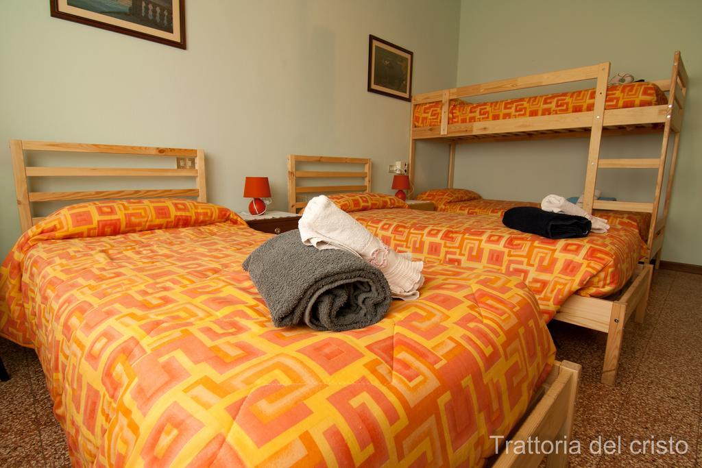 Affittacamere Trattoria Del Cristo Ospedaletto Lodigiano Room photo